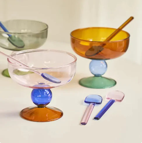 “RetroScoop Crystal Delight” Ice Cream Bowls!