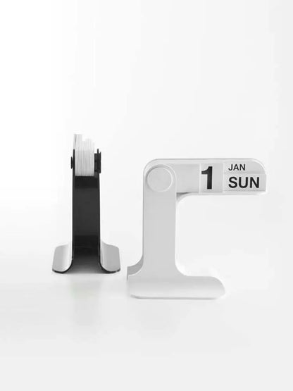 EleganceVue Desk Calendar